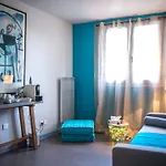 Western Atrium 4*