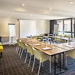 Western Atrium Otel 4*