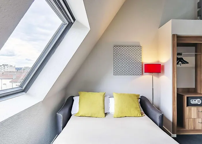 Western Atrium Otel Valence (Drome)