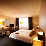 Western Atrium 4*