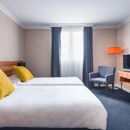 Western Atrium Hotel