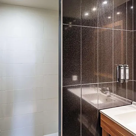 Hotel Western Atrium Valence (Drome)