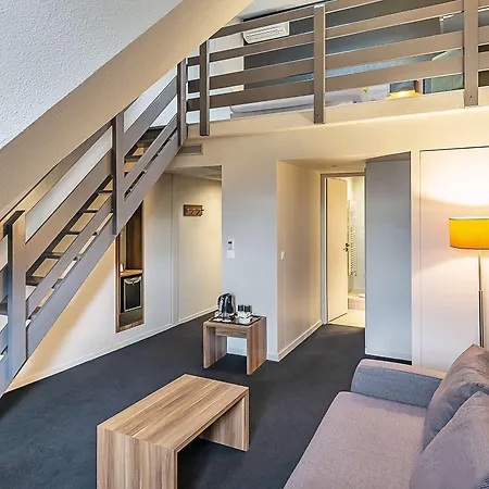 Western Atrium Hotel