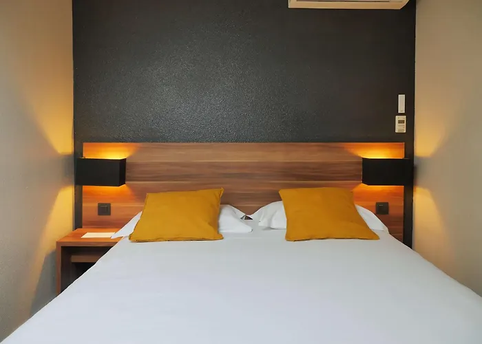 Western Atrium 瓦朗斯