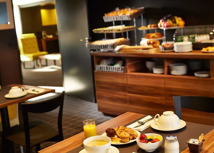 Western Atrium 瓦朗斯