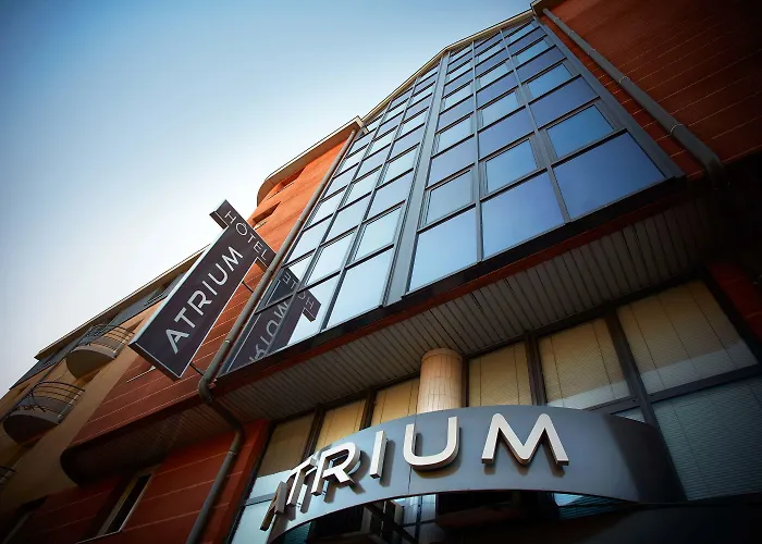 Western Atrium 瓦朗斯